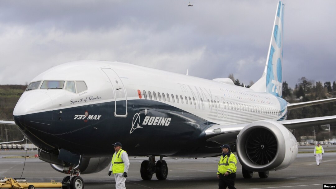 Boeing 737 MAX 