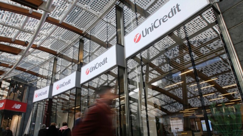 Šest hiljada otkaza u UniCredit banci