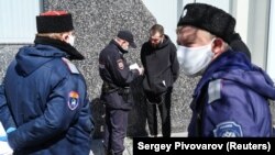 Совместные патрули полиции и казаков в Ростове-на-Дону 