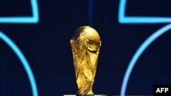 Андрій Сибіга, коментуючи заяву президента ФІФА щодо скасування для Росії заборони на участь у змаганнях, нагадав, що «679 українських дівчат та хлопчиків ніколи не зможуть грати у футбол – Росія їх убила»