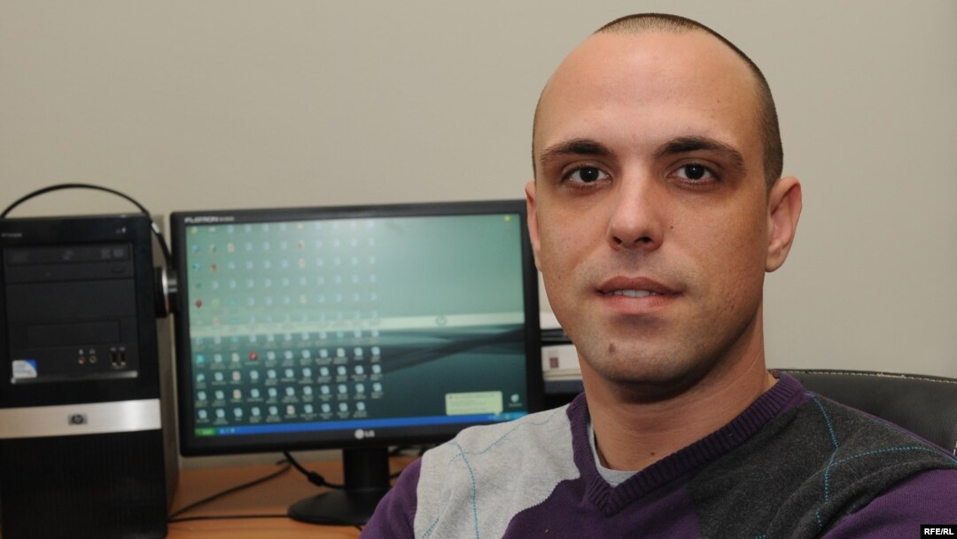 Petar Komnenic is an editor with Podgorica-based TV Vijesti and also works as a stringer for RFE/RL and Reuters.