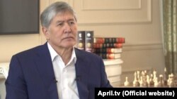 Алмазбек Атамбаев. 