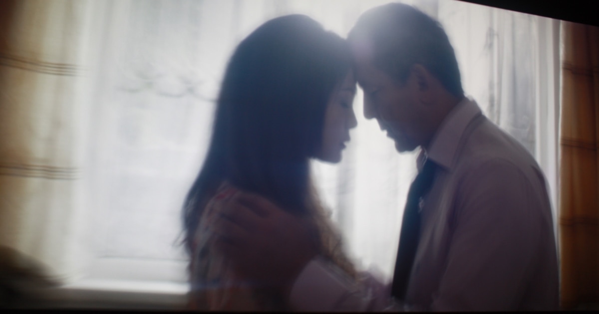 Егде әйелдің қос енуі Ұялы телефондарға арналған порно тұсқағаздар