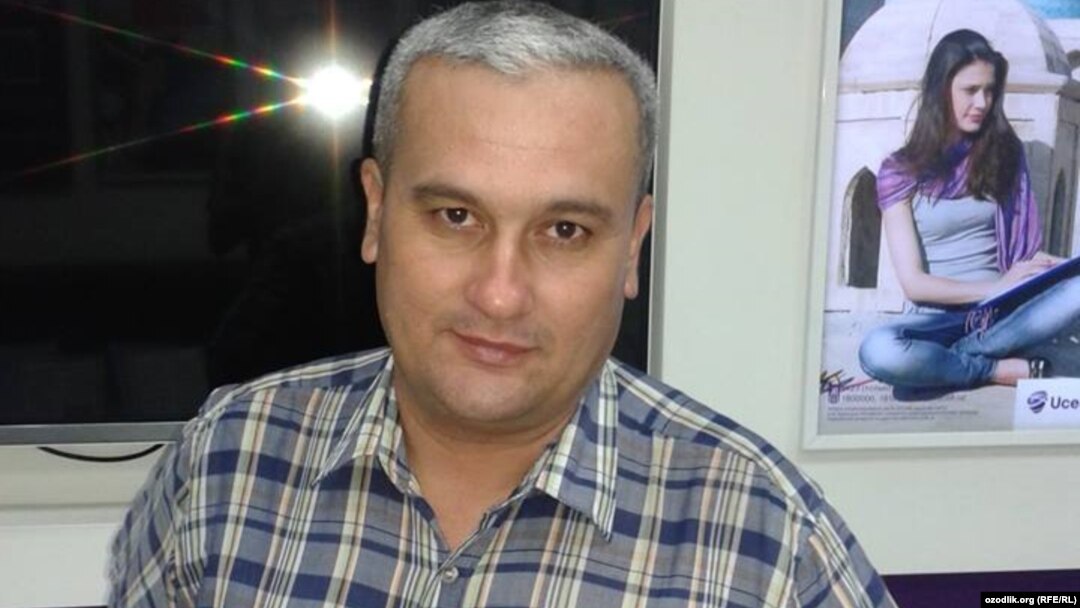 Bobomurod Abdullaev is known for his sports journalism and has participated in panel discussions organized by RFE/RL's Uzbek Service.