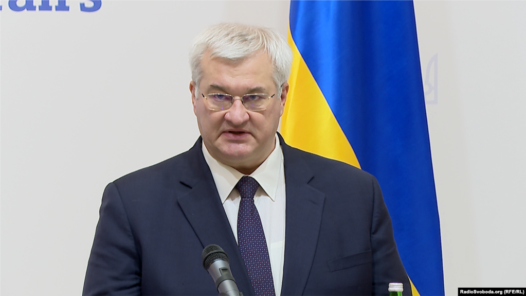Андрій Сибіга наголосив, що у сучасному світі слова також є зброєю, і це особливо стосується дипломатії