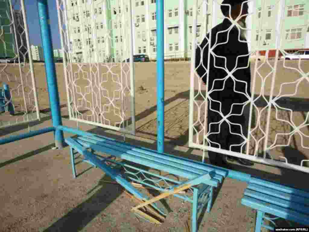 Aşgabadyň awtobus duralgasy