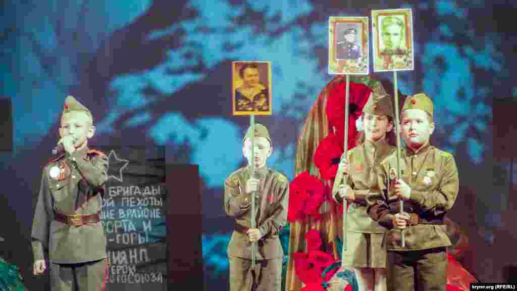 19 квітня 2019 року, Севастополь. Учасники дитячого творчого конкурсу &laquo;Ми &ndash; спадкоємці Перемоги&raquo;