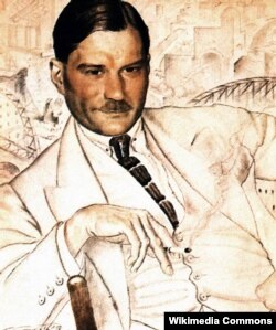 Yevgeniy Zamyatin ixtisasca mühəndis olub.