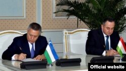 Давлаталӣ Саид ва Рустам Азимов