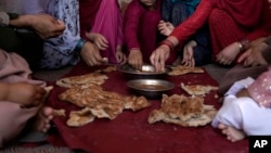  بر اساس ارزیابی سازمان ملل متحد میلیون ها نفر در افغانستان به غذای کافی دسترسی ندارند 