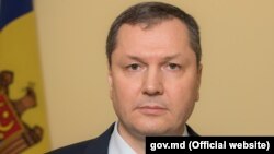 Ministrul Sergiu Pușcuța