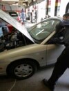 Milioane de români au asigurări auto sau de altă natură încheiate la Euroins, companie căreia Autoritatea de Supraveghere Fiscală îi cere falimentul. 