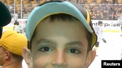 Partlayış qurbanlarından biri, 8 yaşlı Martin Richard finiş xəttində marafon iştirakçlsl olan atasını qarşılayırdı.