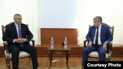 Комил Рашидов и Эрлан Абдылдаев.
