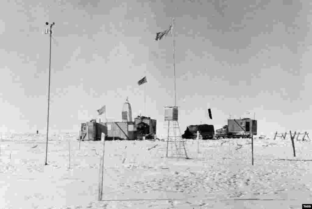 This is what the temporary station looked like. Before their departure, the Soviets left food stores estimated to last four to five months for four people, and a note encouraging any visitors to make use of the supplies. It was decided that, due to rough conditions, a permanent station would not be set up.&nbsp;