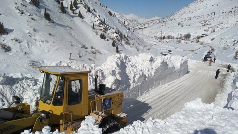 IRS: Трасса Душанбе-Чанак полностью очищена от снега