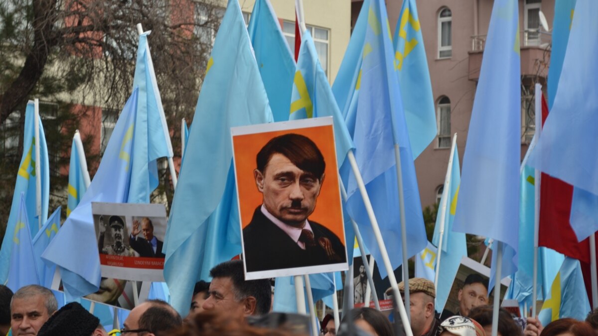 Крымские татары против русских. Меджлис крымскотатарского народа флаг. Татары в Крыму. Крымские татары в Турции.