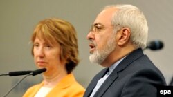 Єврокомісар Кетрін Ештон та міністр закордонних справ Ірану Мохаммед Джавад Заріф 