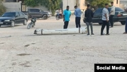 تصویری منتشرشده از یک جسم استوانه‌ای‌شکل در محدوده‌ای شهری در جزیره قشم