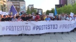 Sërish protestë kundër Lumezit