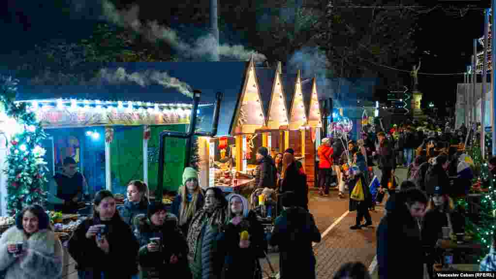 Târgul din Chișinău este deschis zilnic și va funcționa până pe 18 ianuarie 2026.