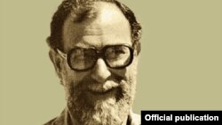 Radu Penciulescu, foto pe volumul său de scrieri apărut la București