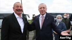Ադրբեջանի և Թուրքիայի նախագահներ Իլհամ Ալիևը և Ռեջեփ Թայիփ Էրդողանը, Ֆիզուլի, 15-ը հունիսի, 2021թ. 