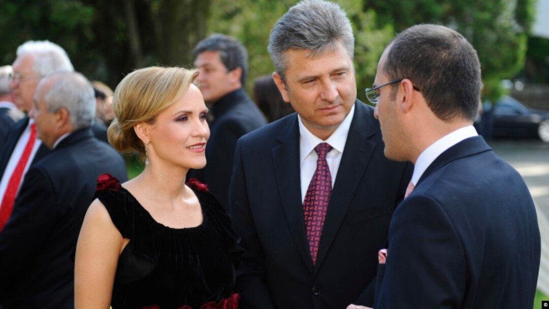 Familia Firea Pandele răspunde și la întrebarea dacă vor merge împreună la Palatul Cotroceni