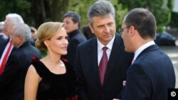 Familia Firea Pandele răspunde și la întrebarea dacă vor merge împreună la Palatul Cotroceni