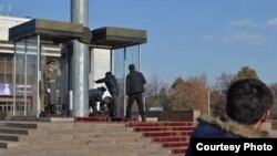 Фейсбуктун колдонуучусу Janik Esen тарткан сүрөт