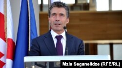 Fotografi arkivi e Sekretarit të Përgjithshëm të NATO-s, Anders Fogh Rasmussen 