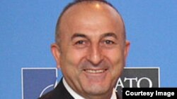 Глава МИД Турции Мевлют Чавушоглу (архив)