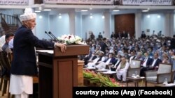 Президент Афганистана Ашраф Гани перед участниками Всеафганского совета старейшин (Лойя-джирга). Кабул, 7 августа 2020 года.