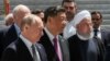 حسن روحانی در کنار رؤسای جمهور چین و روسیه در حاشیه اجلاس شانگهای در خرداد ۹۸