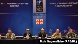ნატოს სამხედრო კომიტეტის სხდომა, სასტუმრო „ბილტმორი“ 