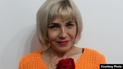 Порно комикс: тәркіленген егіздер 3