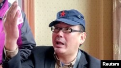 Pisac Yang Hengjun, jula 2014.