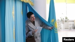 ეგზიტპოლების თანახმად, კენჭისყრის მონაწილეთა დიდმა უმრავლესობამ მხარი დაუჭირა საკონსტიტუციო ცვლილებებს.