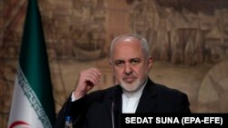 Иранскиот министер за надворешни работи, Мохамед Џавад Зариф,