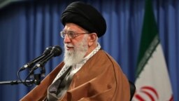 علی خامنه‌ای در سخنان روز چهارشنبه خود بار دیگر سند ۲۰۳۰ یونسکو را مورد انتقاد شدید قرار داد.