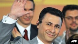 „Ајде сите да се обединиме“ беа зборовите на премиерот Никола Груевски во обраќањето на прославата по повод Денот на независноста. 