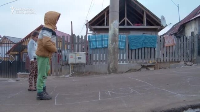 VIDEO Târgu Mureș și romii săi vs „copii cu voie de la primărie”