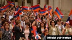 Nagorno-Karabakh - Residents of Stepanakert mark the 25th anniversary of Karabakh's declaration of independence from Azerbaijan, 2Sep2016.