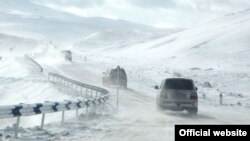 Armenia - A highway in Syunik province covered with snow, 1Jan2016. (Photo courtesy of mtaes.am)