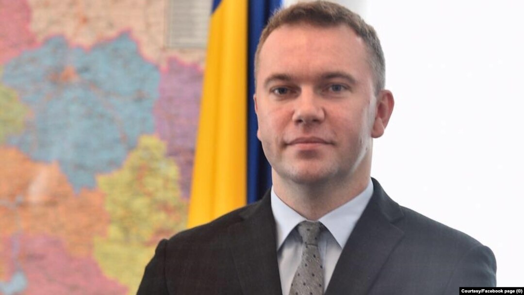Ambasadorul Oleksandr Bankov spune că de vină pentru neînțelegerile create de discursul președintelui Zelenski este traducerea în limba engleză de pe pagina președinției ucrainene