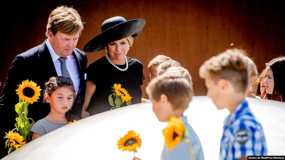 Dutch King Willem-Alexander (left) and his wife Queen Maxima attend an event to unveil a national monument commemorating the victims of the Malaysia Airlines crash in Ukraine, in Vijfhuizen, the Netherlands. 
