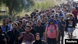 گروهی از مهاجرین عمدتا از کشور های عراق و سوریه که در سال ۲۰۱۵ روانه اتحادیه اروپا شدند و بحران مهاجرت را ایجاد کردند