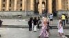 Сцена протеста и что говорят российские туристы