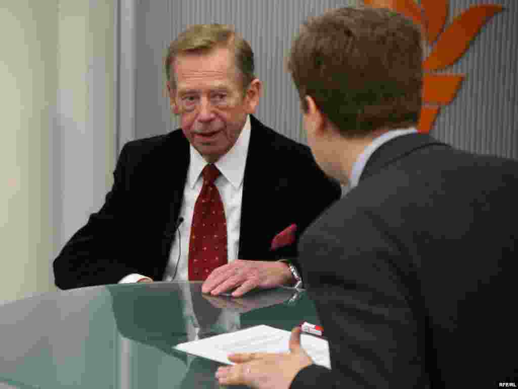 RFE/RL correspondent Jeremy Bransten interviews the president.