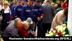 У Херсоні у 30-ту річницю аварії на ЧАЕС відкрили пам'ятник жертвам Чорнобильської катастрофи